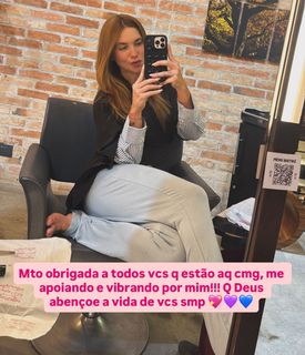 Virginia Fonseca feet photo thumbnail