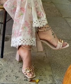 Virginia Gallardo feet photo 13