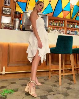Virginia Gallardo feet photo 5