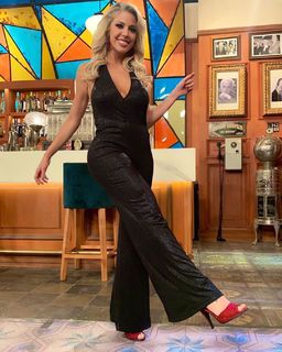 Virginia Gallardo feet photo 19