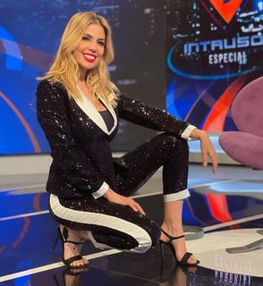 Virginia Gallardo feet photo 7