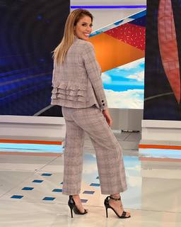 Virginia Gallardo feet photo 4