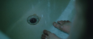 Virginia Gardner feet photo thumbnail