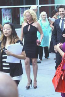 Virginia Madsen feet photo thumbnail