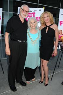 Virginia Madsen feet photo thumbnail