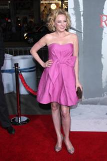Virginia Madsen feet photo thumbnail
