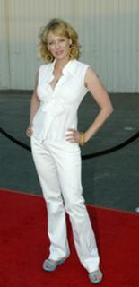 Virginia Madsen feet photo thumbnail
