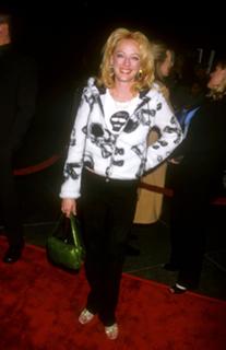 Virginia Madsen feet photo thumbnail