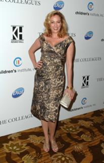 Virginia Madsen feet photo thumbnail