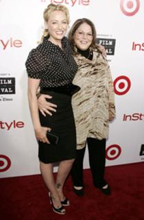 Virginia Madsen feet photo thumbnail