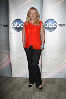 Virginia Madsen feet photo thumbnail
