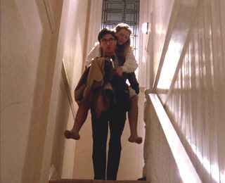 Virginia Madsen feet photo thumbnail