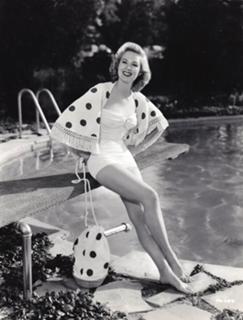 Virginia Mayo feet photo 13
