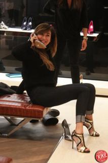 Virginia Raffaele feet photo thumbnail