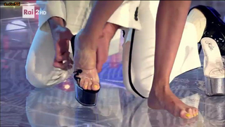 Virginia Raffaele feet photo thumbnail