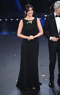 Virginia Raffaele feet photo thumbnail