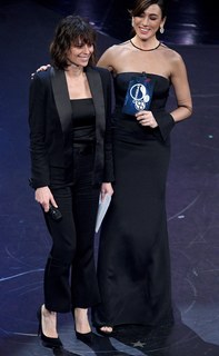 Virginia Raffaele feet photo thumbnail