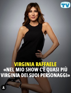 Virginia Raffaele feet photo thumbnail