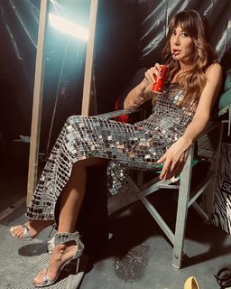 Virginia Raffaele feet photo thumbnail