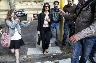 Virginia Raggi feet photo thumbnail