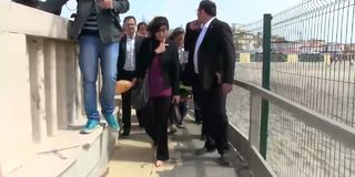 Virginia Raggi feet photo thumbnail