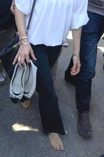 Virginia Raggi feet photo thumbnail