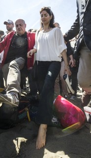 Virginia Raggi feet photo thumbnail