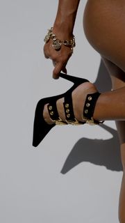 Virginia Sanhouse feet photo 19