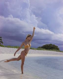 Virginia Tomarchio feet photo 2