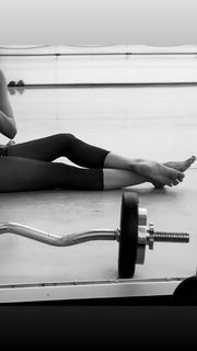 Virginia Tomarchio feet photo 14