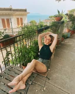 Virginia Tomarchio feet photo 15