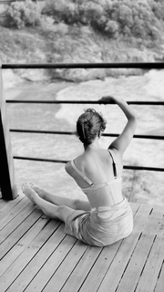 Virginia Tomarchio feet photo 14