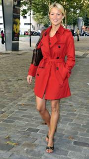 Virginie Efira feet photo thumbnail