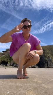 Virginie Hocq feet photo 11