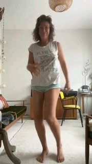 Virginie Hocq feet photo 5