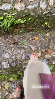 Virginie Hocq feet photo 4
