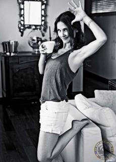 Virginie Ledoyen feet photo thumbnail