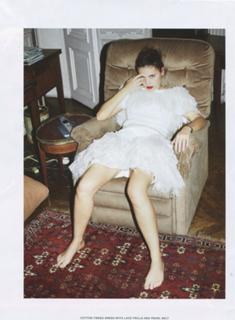 Virginie Ledoyen feet photo thumbnail