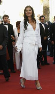 Virginie Ledoyen feet photo thumbnail