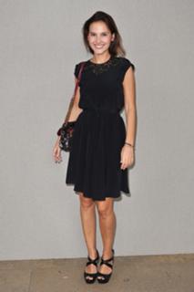 Virginie Ledoyen feet photo thumbnail