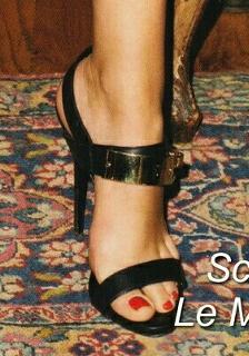 Virginie Ledoyen feet photo thumbnail