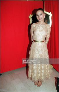 Virginie Ledoyen feet photo thumbnail