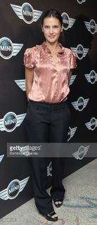 Virginie Ledoyen feet photo thumbnail