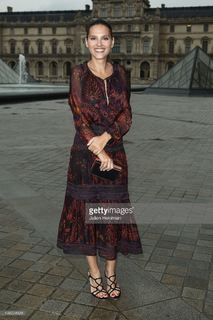 Virginie Ledoyen feet photo thumbnail