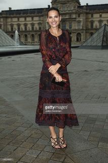 Virginie Ledoyen feet photo thumbnail