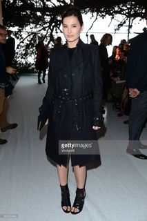 Virginie Ledoyen feet photo thumbnail