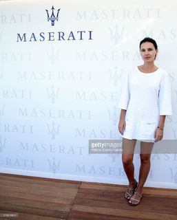 Virginie Ledoyen feet photo thumbnail