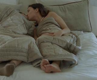 Virginie Ledoyen feet photo thumbnail