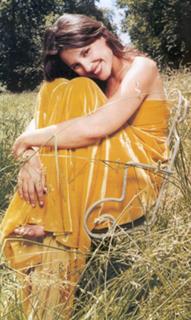 Virginie Ledoyen feet photo thumbnail