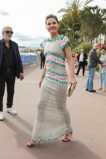 Virginie Ledoyen feet photo thumbnail